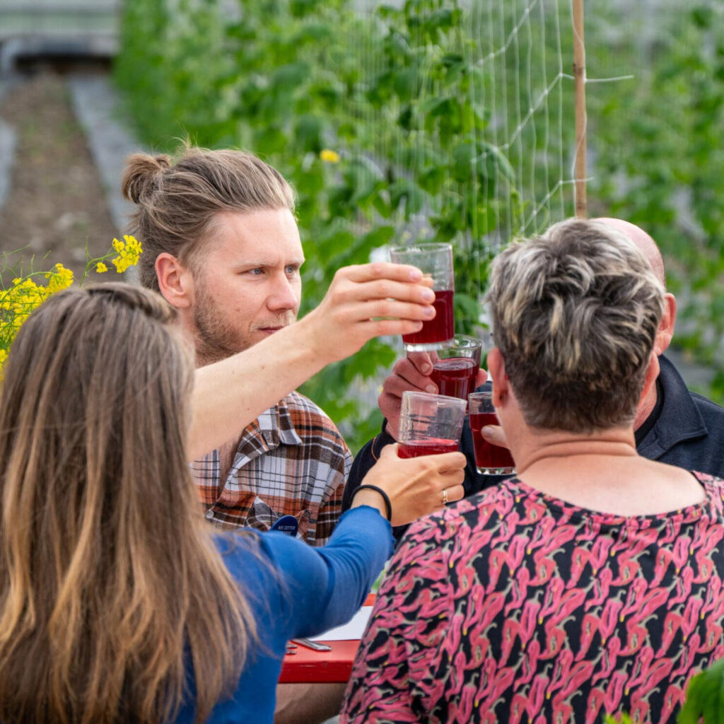Grootste picknick van almere - EETATELIER - Almeerse Weelde - Polder parade